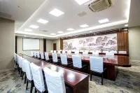 Wancheng Yunhan Hotel (Lu'an Station Branch)