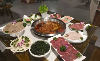 Ruoergai haoyang Hotel