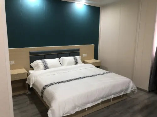 Huainan Xinxiang Yizhan Homestay - Inns