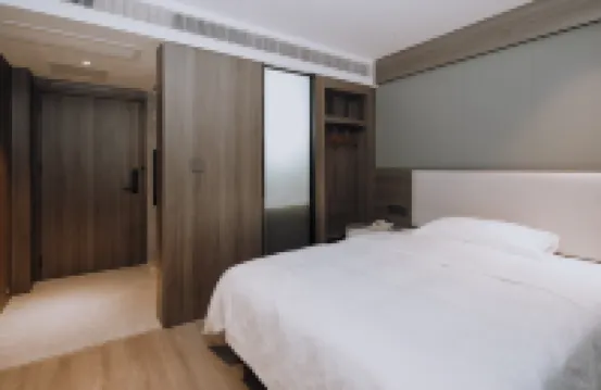 Daohe Hotel (Chongqing Zesheng Central Plaza) Hotels near Fuling Museum