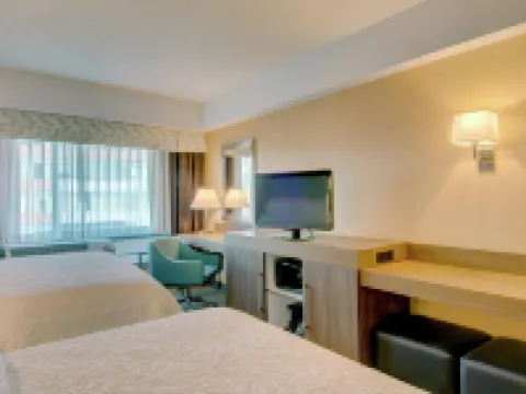 แฮมป์ตัน อินน์แอนด์สวีทส์ บอสตัน ครอสทาวน์เซ็นเตอร์ โรงแรมในบอสตัน