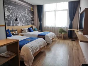 Super 8 Hotel  (Anyang Outlets Xinyi Middle School)