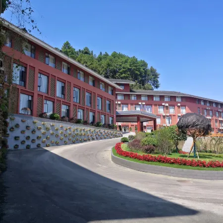 Majiang Deep Blue Hotel