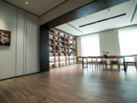 HanTing Hotel (Mudanjiang Railway Station)