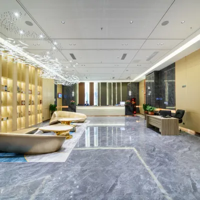 Qianhai Sands Hotel (Shenzhen Xixiang Metro Station) Отели рядом с достопримечательностью «Станция метро Pingzhou »