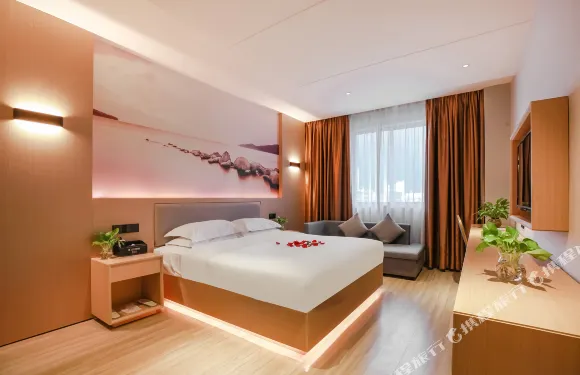 廣州久龍酒店（石阡老大橋店）