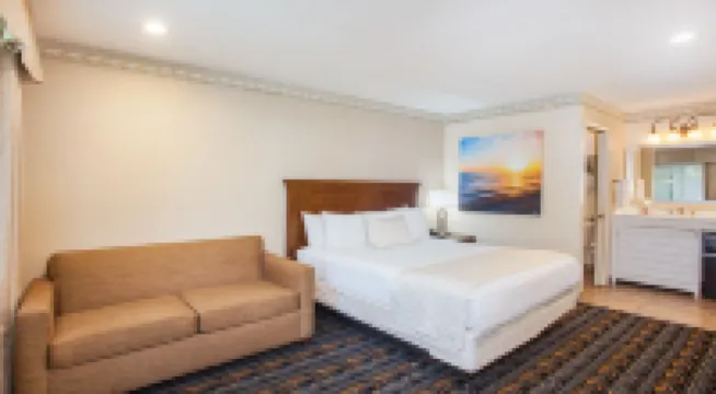 Days Inn by Wyndham San Diego Hotel Circle Hotels in San Diego