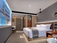 Muqili Pinyue Hotel (Changsha Wuyi Square IFS International Financial Center) Hotels near Fire Palace