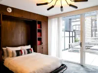 Arlo NoMad Hotels near Gramercy