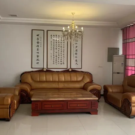 Fuping Haoli Hotel