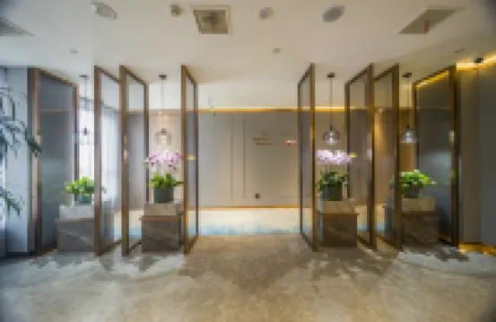 Yangzhou Dongguan Street Hotel