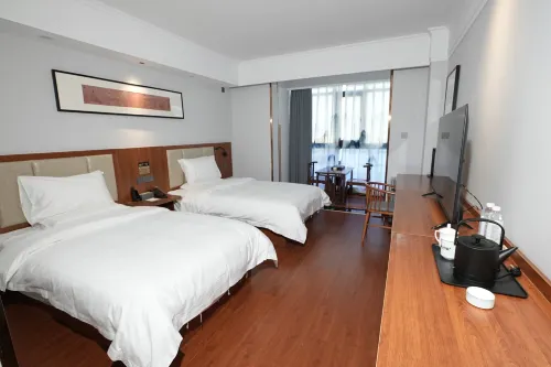 Fengqiu Guest House Hotels in Fengqiu