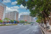 Gangyue Hotel (Maoming High-Speed Railway Station North Square)