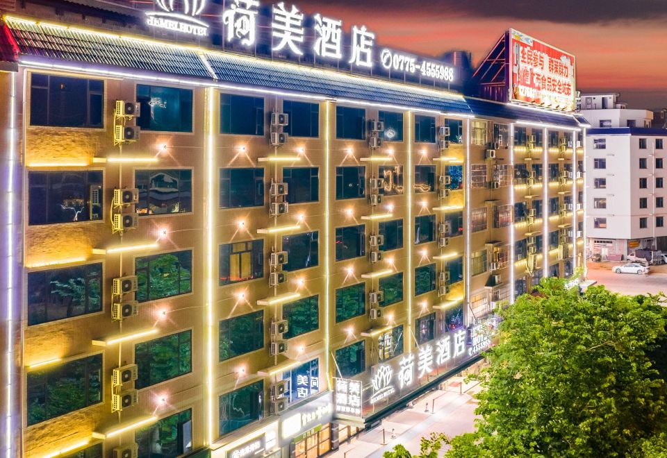 hotel overview picture