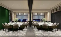 Vienna International Hotel (Linli Sijihong) فنادق في لينلي