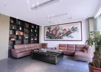 Lufeng Yihao Hotel