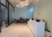 Shidian Haodeng Theme Hotel