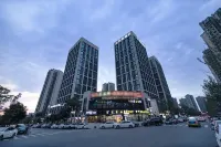 Hui Ting Hotel (Yibin West Railway Station Original Hui Store) - 3-Star