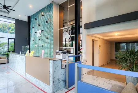 O2 Hotel Maesot Отели рядом с достопримечательностью «Wat Don Kaeo»