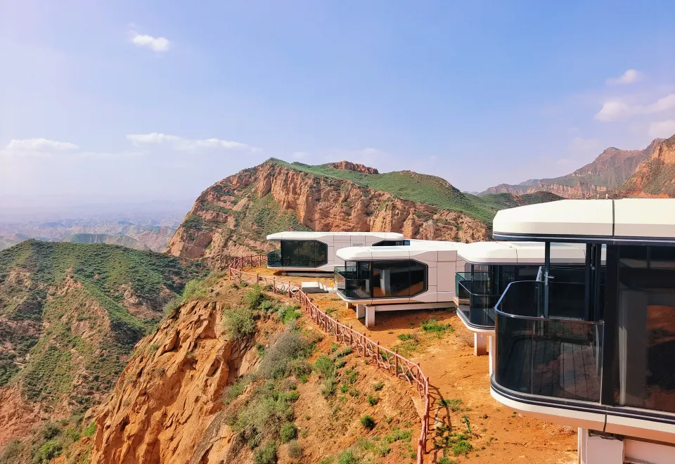 Shuimo Danxia Tourism Scenic Area Youyou Xinsu(兰州永登水墨丹霞