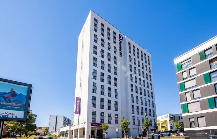 Premier Inn Koln City Sud