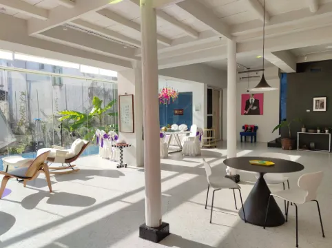 Y Art bnb