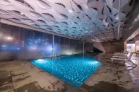 Premium Suites D'lement Genting Highlands by BYON - Kolam Renang