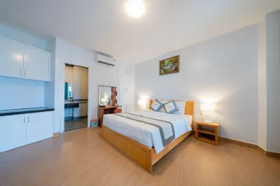 Yến Nam Hotel Nguyễn Thái Sơn Các khách sạn gần Bách Hóa Thành Điệp