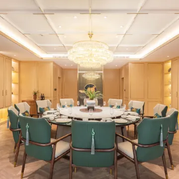 Handan East Station Cloud Hotel (Wanxianghui Branch)