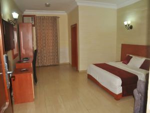 Top Rank Hotel Galaxy Yenogoa