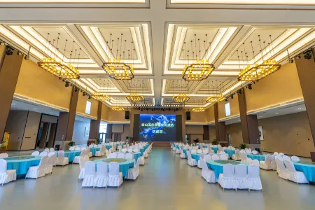 Dingyuan Jinshan Xigu Hotel