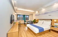 Huamei Yiju Hotel (Xinxiang University Town East Railway Station)