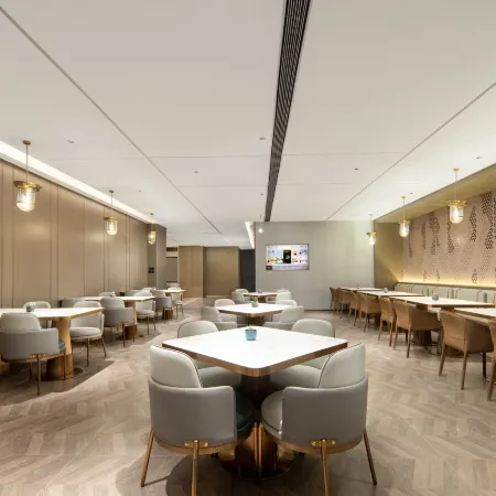 Huizhou Huiyang Xindu Metropolis Atour Hotel