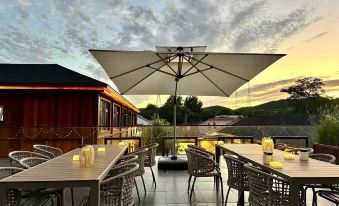 Banpo Mulan Private Hot Spring Courtyard Holiday Homestay (Badaling Great Wall Branch)