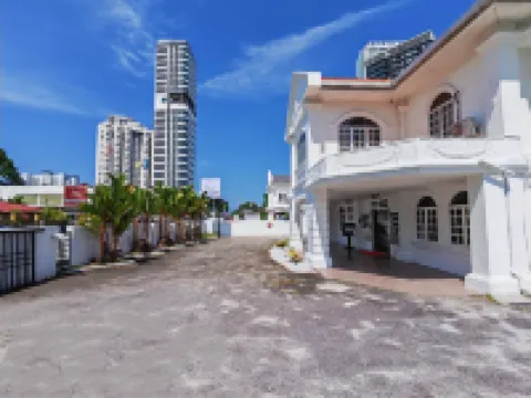 Luna Hotel By Moonknight Hotels in Tanjung Tokong