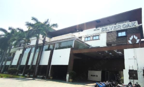 Hotel Silver Oak, Bilaspur