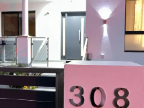 サニールームズ マスコット マスコットのホテル