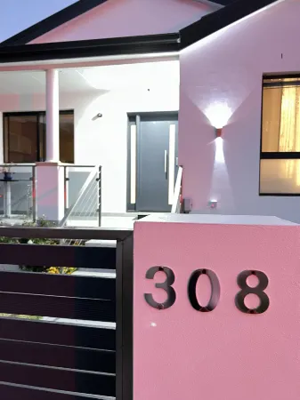 Sunny Rooms Mascot Отели в г. Маскот