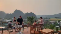 Phong Nha Jasmine Hostel & Rooftop Bar Hotels in der Nähe von Bàu Bàng Zone