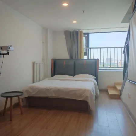 Tianjin Redwood Tree Hotel Apartment (Tuanbo Resort University of Traditional Chinese Medicine)