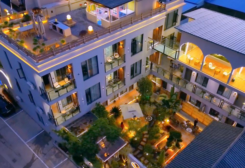 hotel overview picture