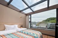 Hidden Valley Homestay (Zhongling Cableway Store in Laojunshan Scenic Area)