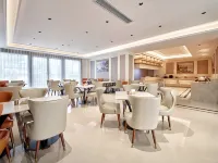 โรงแรมเวียนนา สาขา สถานีรถใต้ จินผิง - พร้อมอาหารเช้า
