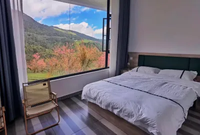 Sakura Valley Xiangkeju Chinese Inn Hotels near The Cherry Blossom Valley of Wuliangshan