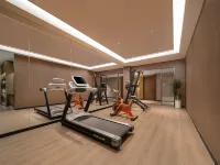 Huanxi Hotel (Xi'an Qiaozikou Subway Station Branch) Hotels near Lianhu