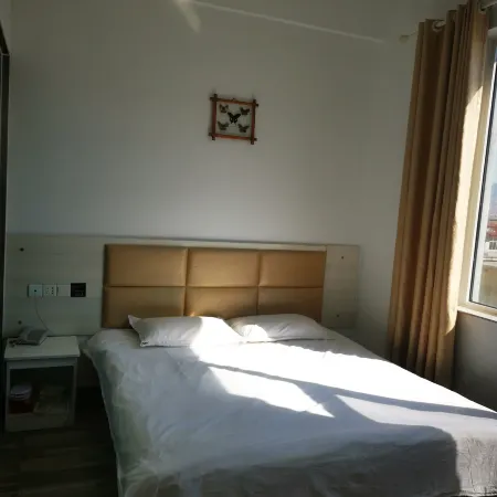 Feixian Youyun Hotel