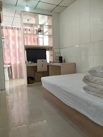 Yongxiu Shuanghua Hotel Отели рядом со станцией Yongxiu Railway Station