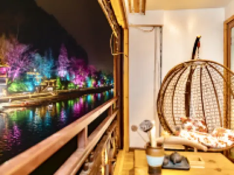 山橋澗江景民宿（鳳凰古城店）