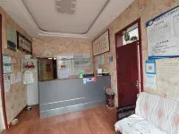 Fengtai Hotel (Taiqian Railway Station) Hotels in Taiqian