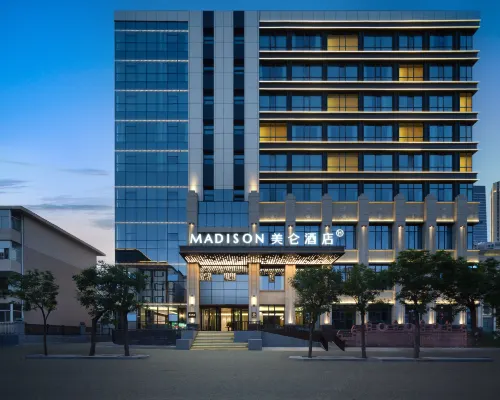 Madison Hotel Zhonghai International Center Shanxi Museum Taiyuan Hotels near Wanbolin